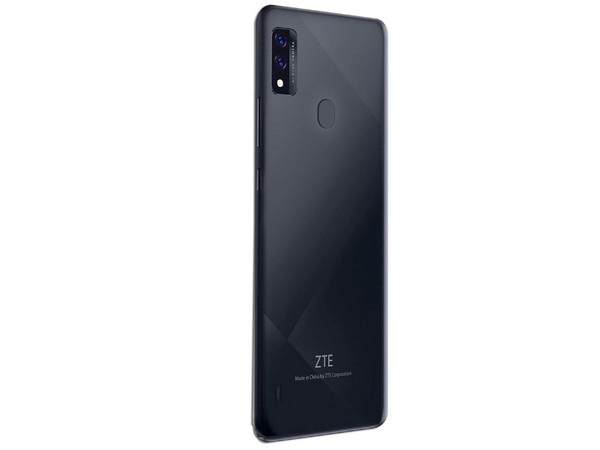 Smartphone ZTE Blade A51:
Procesador Octa Core (hasta 1.6 GHz),
Memoria RAM de 2GB, Almacenamiento de 64GB,
Pantalla LED Multi Touch de 6.5