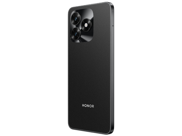 Smartphone Honor X5C: 
Procesador MediaTek Helio G81 (hasta 2.0 GHz), 
Memoria RAM de 4GB, Almacenamiento de 256GB, 
Pantalla de 6.74