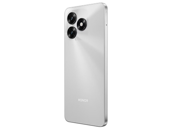 Smartphone Honor X5C: 
Procesador MediaTek Helio G81 (hasta 2.0 GHz), 
Memoria RAM de 4GB, Almacenamiento de 256GB, 
Pantalla de 6.74