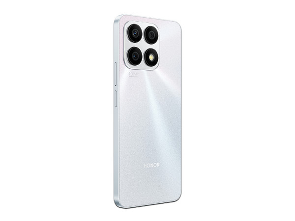 Smartphone Honor X8a: 
Procesador Mediatek Helio G88 (hasta 2.0 GHz), 
Memoria RAM 8GB, 
Almacenamiento de 128GB, 
Pantalla LED Multi-Touch FHD de 6.7