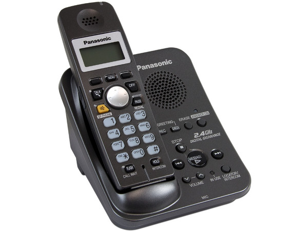 Teléfono Inalámbrico de 2.4 GHz Panasonic con Identificador de llamadas, Contestadora Digital y 50 números en memoria.