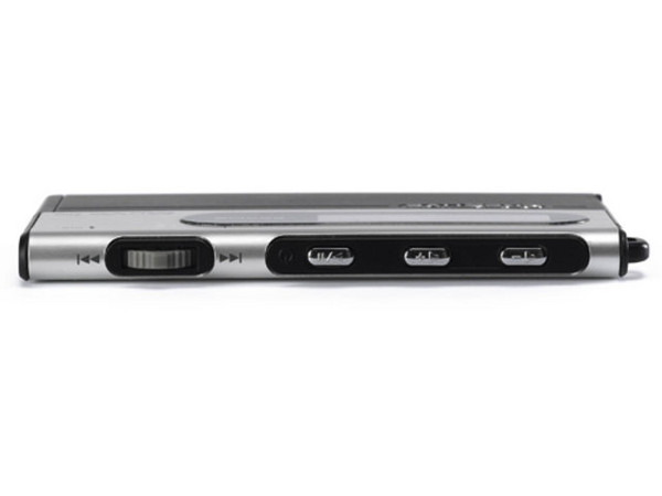 Reproductor de MP3 y Radio FM Creative MuVo Slim con 256MB, Interfase USB 2.0