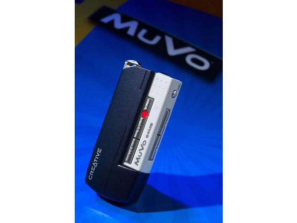 Llavero-Reproductor de MP3 Creative NOMAD MUVO con 64MB, Interfase USB.