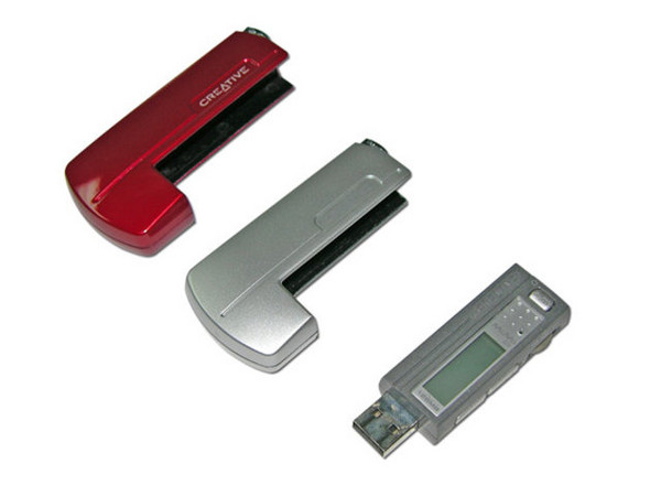 Llavero-Reproductor de MP3 Creative NOMAD MUVO NX con 128MB, Interfase USB.