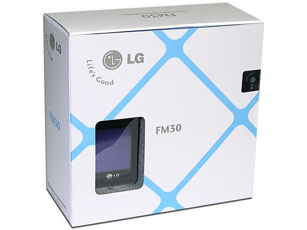 LG FM30 Reproductor de MP3, Radio FM, Fotos, Videoclips y Grabador de Voz. 1GB, Color Negro.