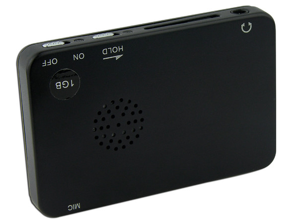 Reproductor de MP3, Radio FM, Fotos, Videoclips y Grabador de Voz. 1GB y ranura de expansión miniSD
