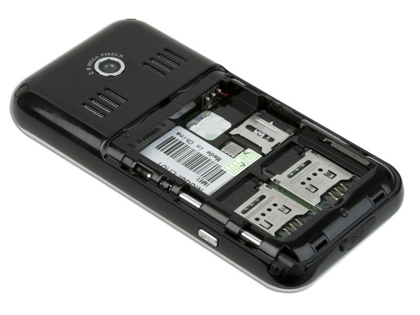 Teléfono Celular LH01 Pantalla 3.2'' Touch Screen, Reproductor de MP3, Radio FM, Fotos, Videos, Cámara de 2.0MP, Bluetooth, Ranura MicroSD y Dual para 2 tarjetas SIM