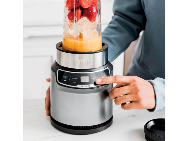 Licuadora Ninja Nutri Blender Pro BN401 de 1000W, 2 Vasos de 24 Oz, Auto IQ. Color Plata.