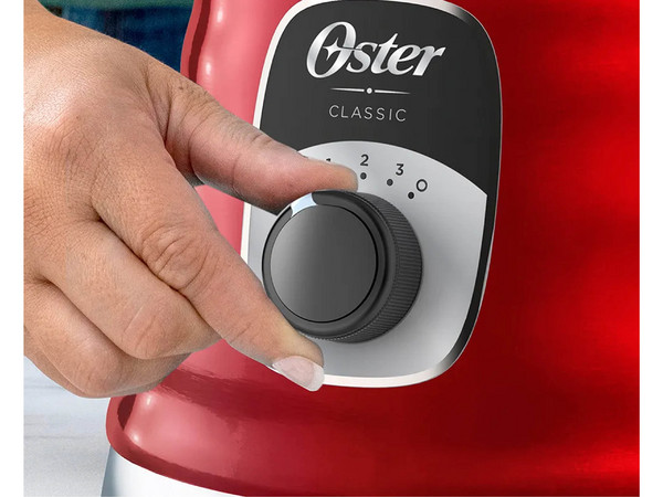Licuadora Oster BLST4126R-013 de 1000W, Vaso de 1.25L, 3 Velocidades. Color Rojo.