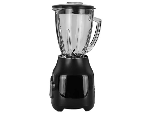 Licuadora Oster de 800W, Vaso de 1.5L, 110V. Color Negro.