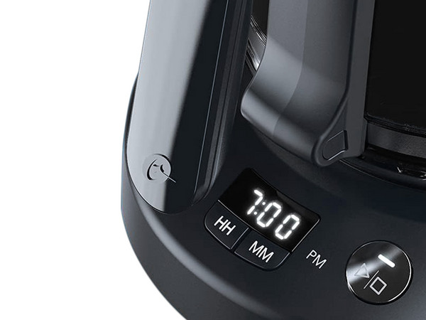 Cafetera Oster BVSTDCP12B, 12 tazas, Color negro.