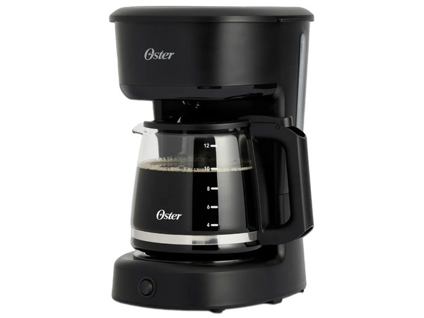 Cafetera Oster BVSTDCS121B-013, 12 Tazas. Color Negro.