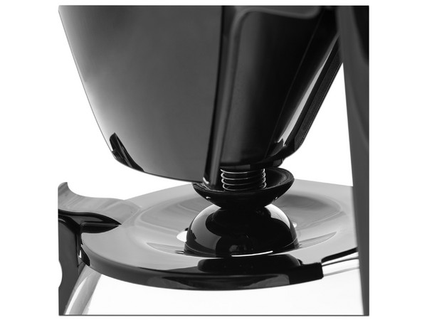 Cafetera Taurus Coffemax 6, de 650W, Color negro.