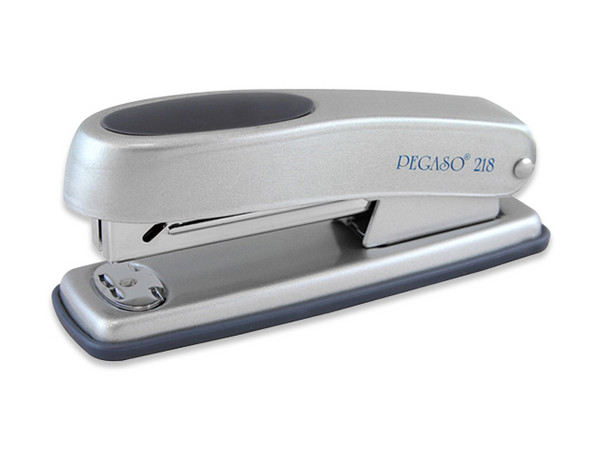 Engrapadora Pegaso 218, Media Tira, Metalica, Manual, Escritorio.