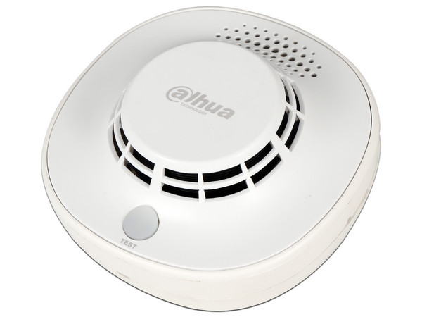 Detector de humo no direccionable de 4 hilos, sensor fotoeléctrico infrarrojo, procesamiento MCU para eliminar falsas alarmas, relé de salida.