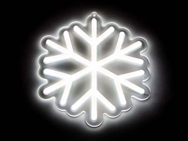 Neón Copo de Nieve Blanco, Luces LED Decorativas (20×20 cm). 
Su luz clara y radiante evoca el invierno y aporta un toque de frescura, ideal para decorar interiores con un ambiente navideño moderno y encantador.