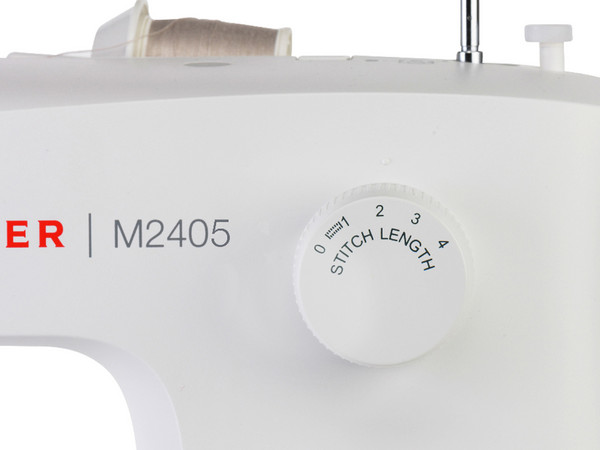 Máquina de Coser Singer M2405, 8 Puntadas, 4 Bobinas, color blanco.