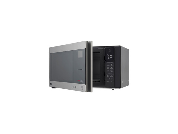 Microondas LG NeoChef MH1596CIR de 42L, 1000W, 110V. Color Plata.
