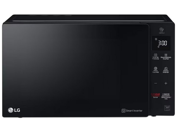 Horno Microondas LG Smart Inverter NeoChef de 1.5 pies, tecnología EasyClean, color negro.