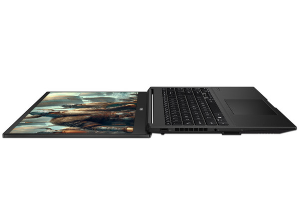 Laptop Gamer ASUS Q540VJ:
Procesador Intel Core i9 13900H (Hasta 5.4 GHz),
Memoria de 16GB DDR5,
SSD de 1TB,
Pantalla de 15.6