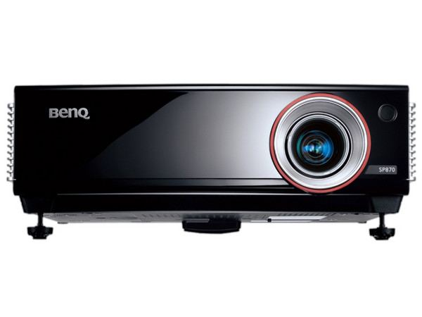 Proyector BenQ SP870, Resolución de 1024 x 768, Contraste 2000:1 y 5000 ANSI lúmenes.