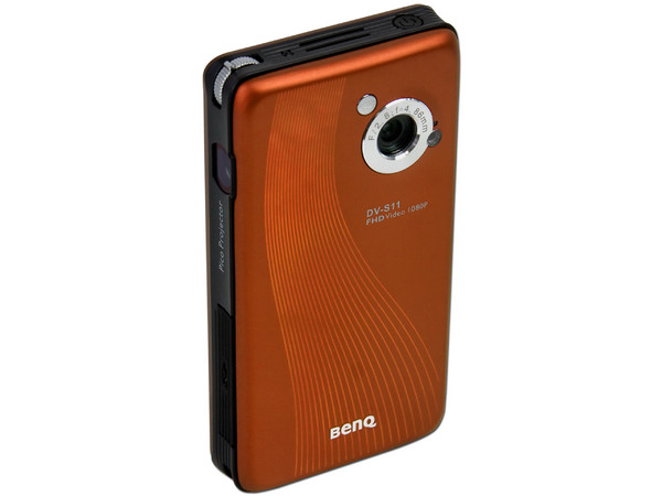 Cámara de Video con Proyector integrado BenQ DV S11 Alta Definición Fotos de 5 MP y video 1080p. Pantalla táctil de 3.5