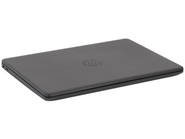 Laptop HP 240 G8:
Procesador Intel Core i3 1115G4 (hasta 4.1 GHz),
Memoria de 8GB DDR4,
SSD de 256GB,
Pantalla de 14
