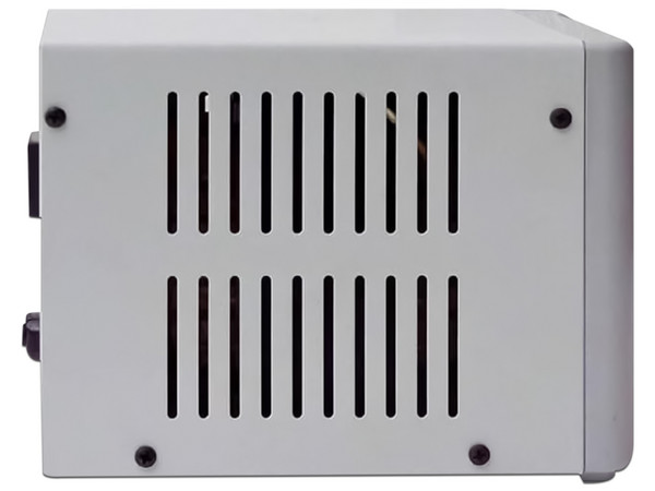 Regulador Koblenz RI-2002 para Refrigeración y Equipos con Motor, 2000 VA / 1500 W con 1 conexión Nema 5-15R. (Reparado)