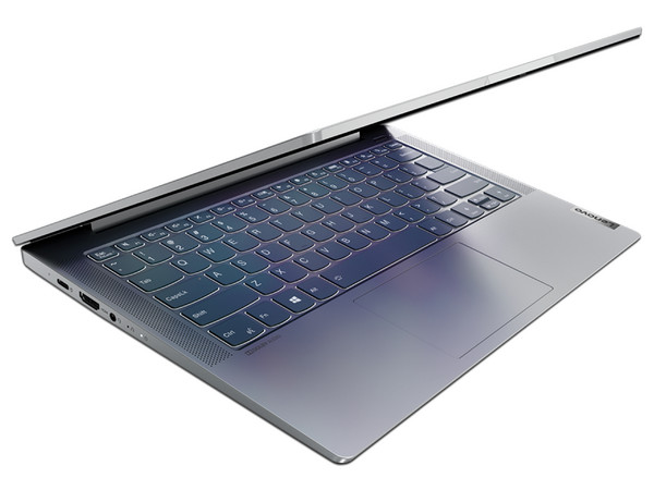 Laptop Lenovo IdeaPad 14:
Procesador Intel Core i5 1135G7 (hasta 4.20 GHz),
Memoria de 8GB DDR4,
SSD de 256GB,
Pantalla de 14