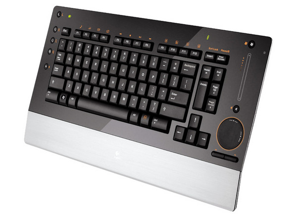 Teclado Logitech diNovo Edge Inalámbrico Bluetooth 2.0, Recargable y Ultraplano. (versión en inglés)