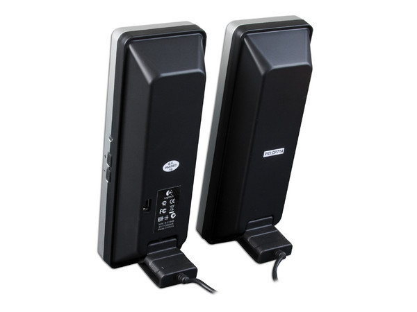 Bocinas Portatíles Logitech V10 para Laptop, USB