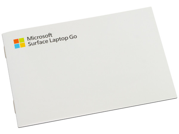Laptop Microsoft Surface Go:
Procesador Intel Core i5 1035G1 (hasta 3.60 GHz),
Memoria de 4GB LPDDR4x,
Almacenamiento de 64GB,
Pantalla de 12.4