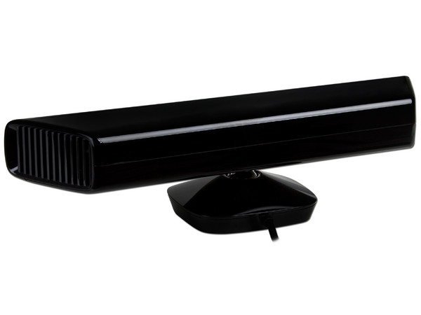 Nueva Xbox 360 con 4 GB, Wi-Fi integrado y Kinect. Color Negra   