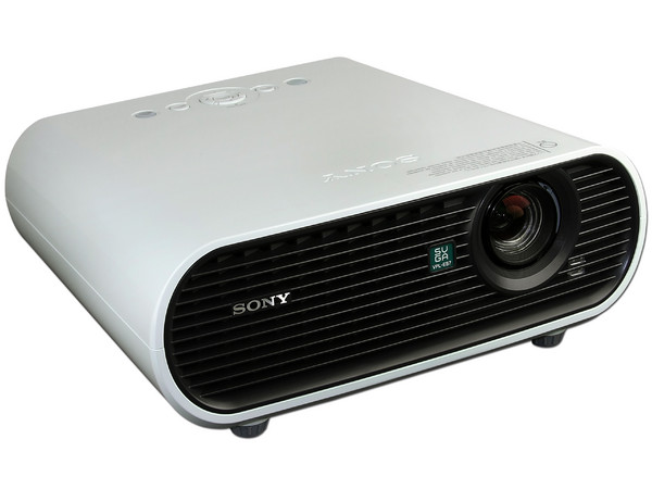 Proyector Sony VPL-ES7, Resolución de 800 x 600 y 2,000 lúmenes.