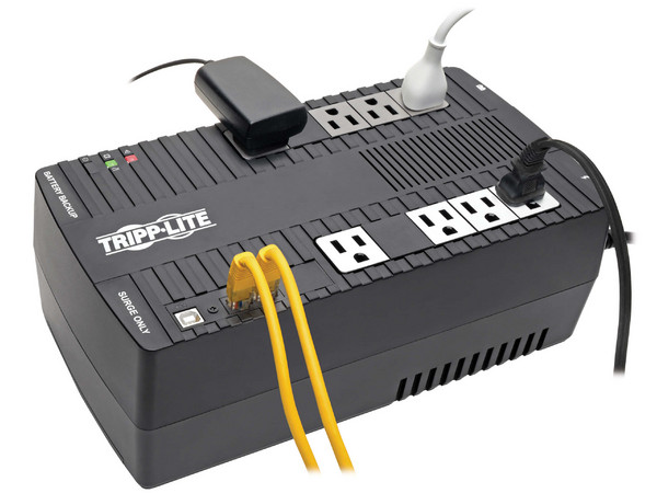 Batería de Respaldo Tripp Lite AVR700U ultracompacto interactivo, 700VA (350Watts) con 8 contactos. (Caja abierta)
