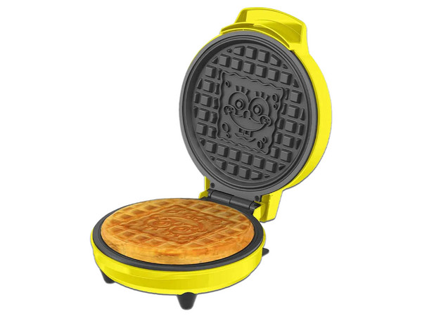 Waflera Bob Esponja BOBE4 de 760W, Acero Inoxidable. Color Amarillo.