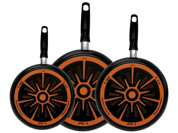 Juego de Sartenes T-Fal Vital, 3 piezas, Aluminio. Color Negro.