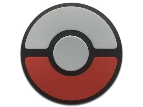 Fidget Spinner Brobotix. Color Negro, diseño Pokebola.