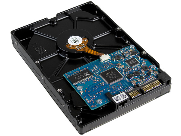 Disco Duro HITACHI de 500GB, 7200 RPM, Caché 16MB, SATA II.