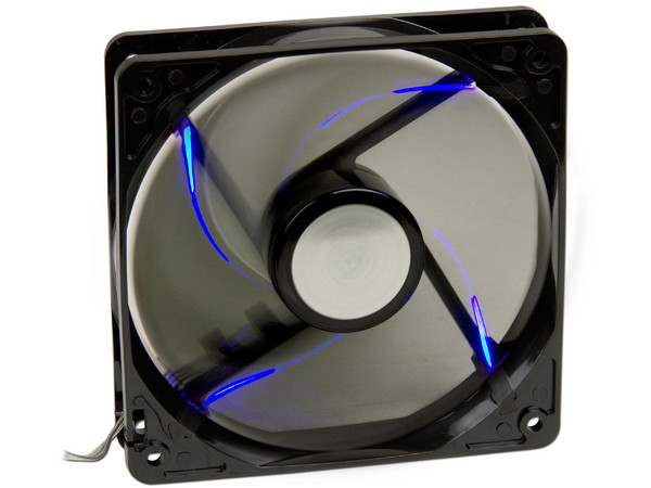 Ventilador Cooler Master SickleFlow, 120 mm con 4 Leds Azules, 2000 RPM, 19dBA  