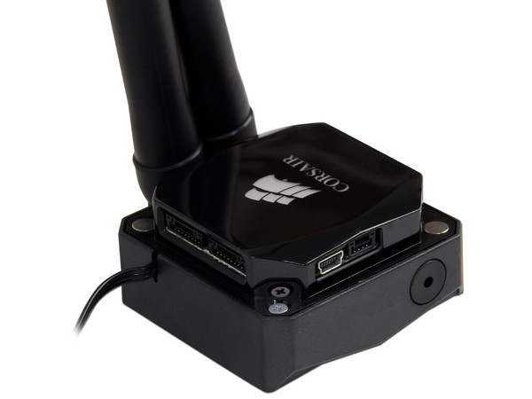 Sistema de enfriamiento líquido Corsair H80i, 120mm.