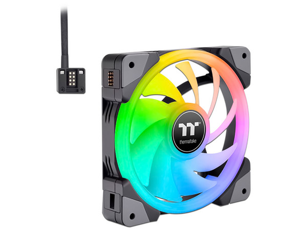 Kit de 3 Ventiladores Thermaltake Swafan EX12 RGB de 140mm. Color Negro.