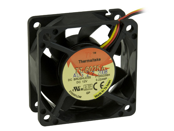 Ventilador Thermaltake de 60 mm.