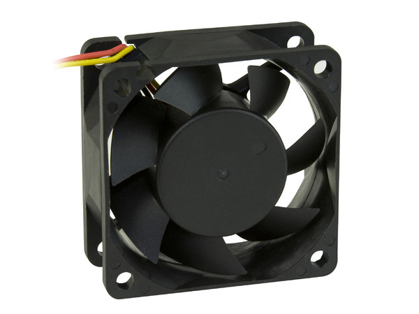 Ventilador Thermaltake de 60 mm.
