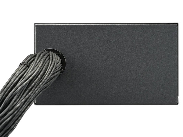Fuente de Poder CoolerMaster MWE Gold V3 de 750W, 80 Plus Gold, Color Negro.
