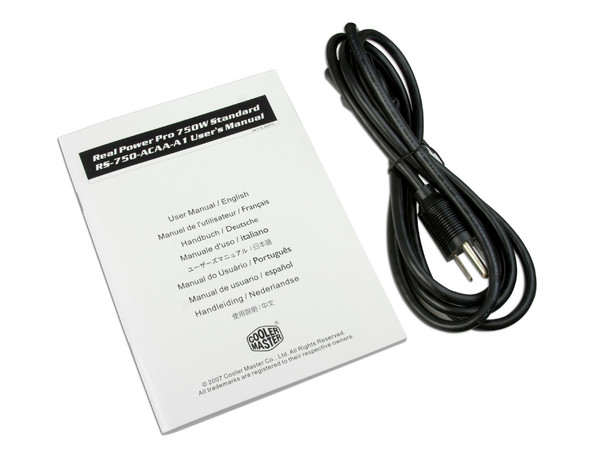 Fuente de Poder Cooler Master Real Power PRO de 750W.
