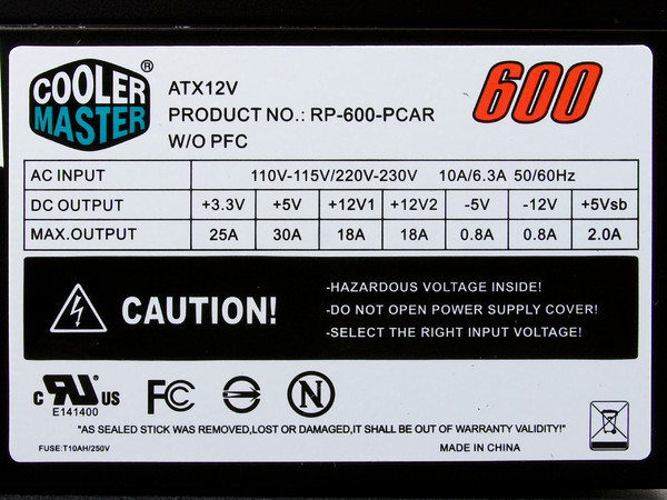 Fuente de Poder Cooler Master Extreme Power Duo de 600W.