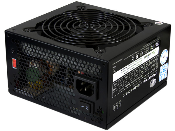 Fuente de Poder Cooler Master eXtreme Power Plus de 550W.