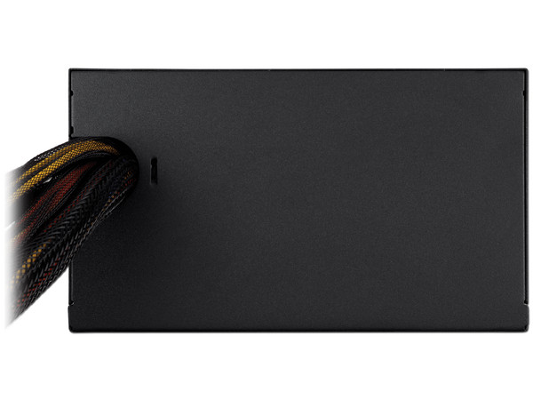 Fuente de Poder Corsair VS600 de 600W, ATX, 80 PLUS Certified.