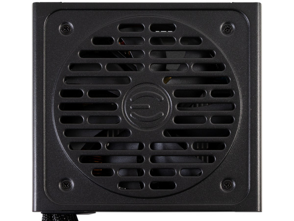 Fuente de Poder EVGA Power Supply de 450W, 80 PLUS Bronze.